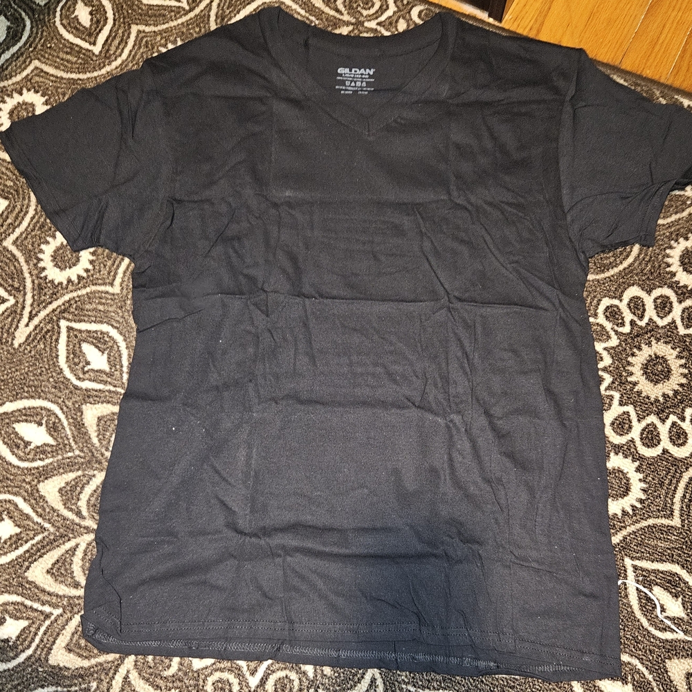 6 Gildan Black, Gray Short Sleeve Tee Shirts new